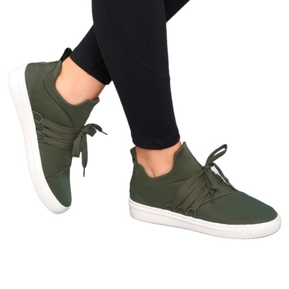 Steve Madden Sneakers